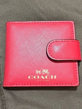 COACH RED DOUBLE MIRROR COMPACT SAFFIANO LEATHER SNAP CASE